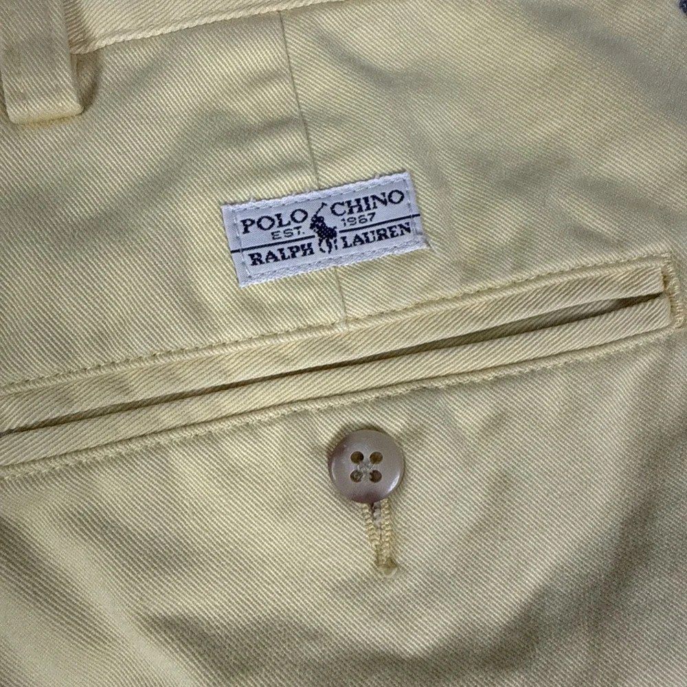 Vintage Polo Ralph Lauren Mens Size 40 Yellow Tyler Short Pleated Cotton Chino